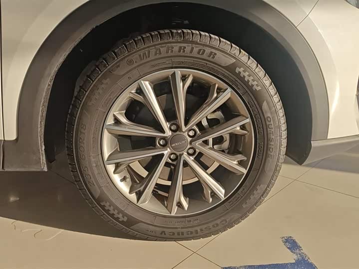 Фото 6 - Jetour X70