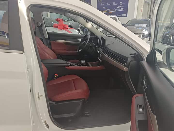 Фото 8 - Jetour X70