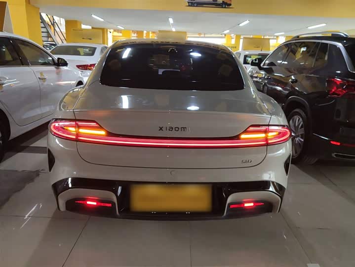 Фото 6 - Xiaomi SU7