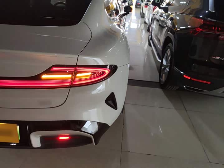 Фото 8 - Xiaomi SU7