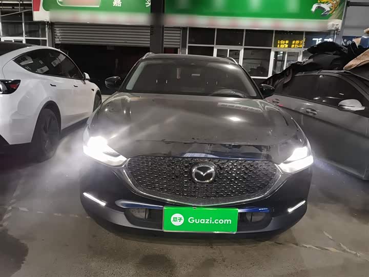 Фото 3 - Mazda CX-30