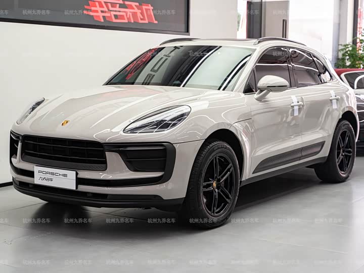 Фото 1 - Porsche Macan