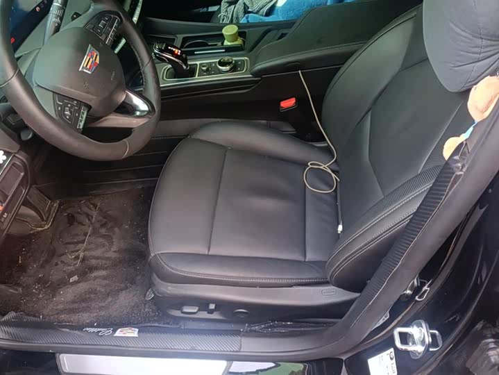 Фото 9 - Cadillac CT5