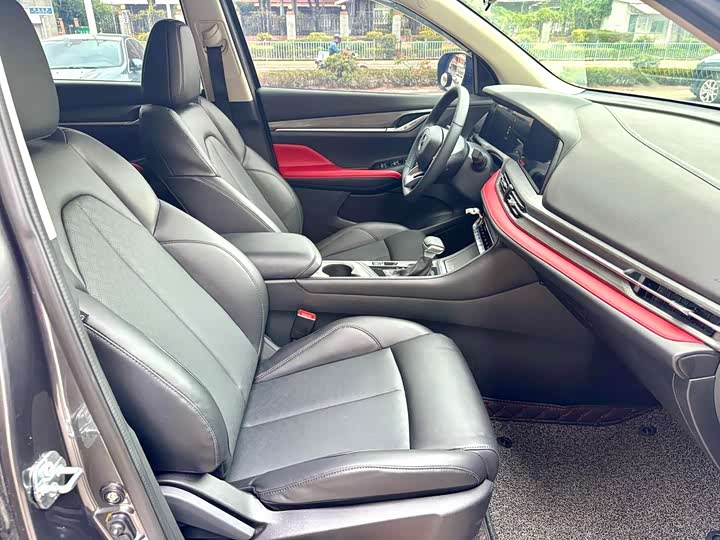 Фото 9 - Changan CS55 Plus