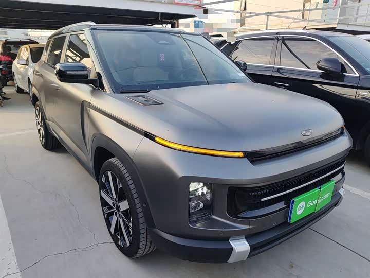 Фото 4 - Geely Icon