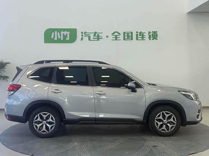 Фото 6 - Subaru Forester