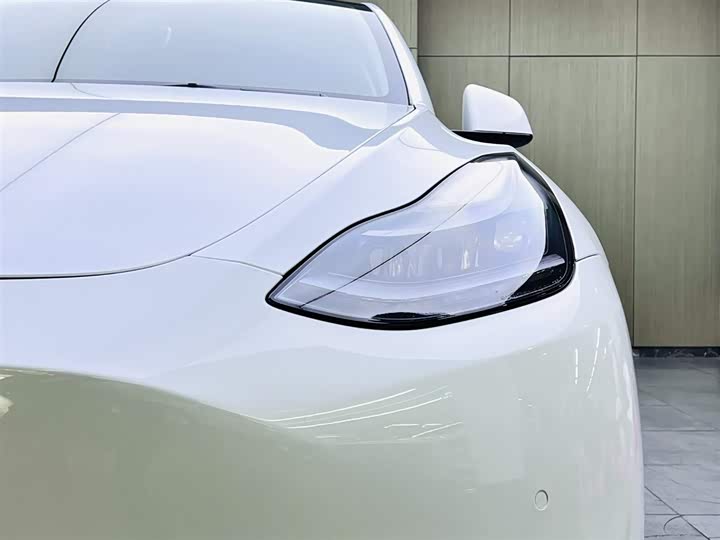 Фото 7 - Tesla Model Y