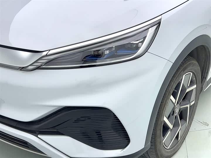 Фото 9 - BYD Yuan Plus