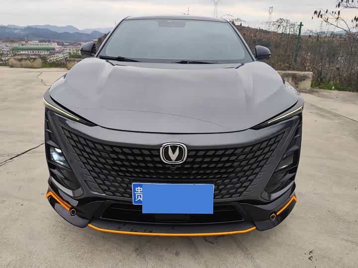 Фото 2 - Changan UNI-T