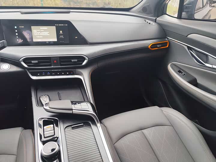 Фото 7 - Changan UNI-T