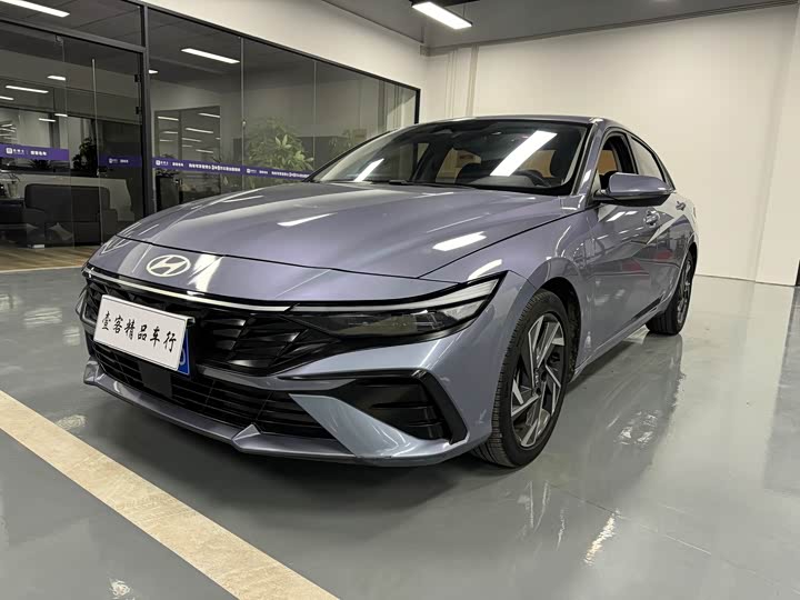 Фото 3 - Hyundai Elantra N line