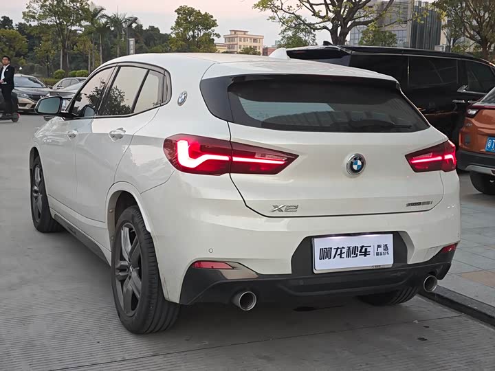 Фото 7 - BMW X2