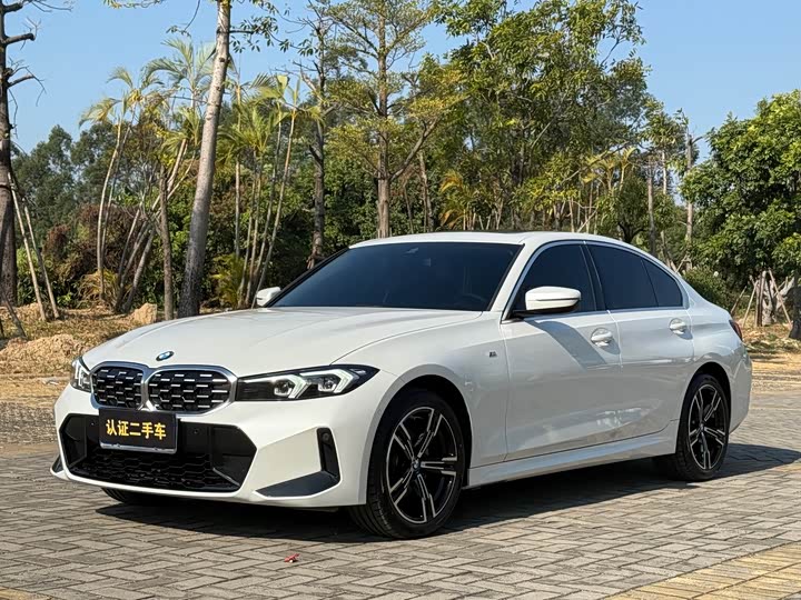 Фото 1 - BMW 3 Series