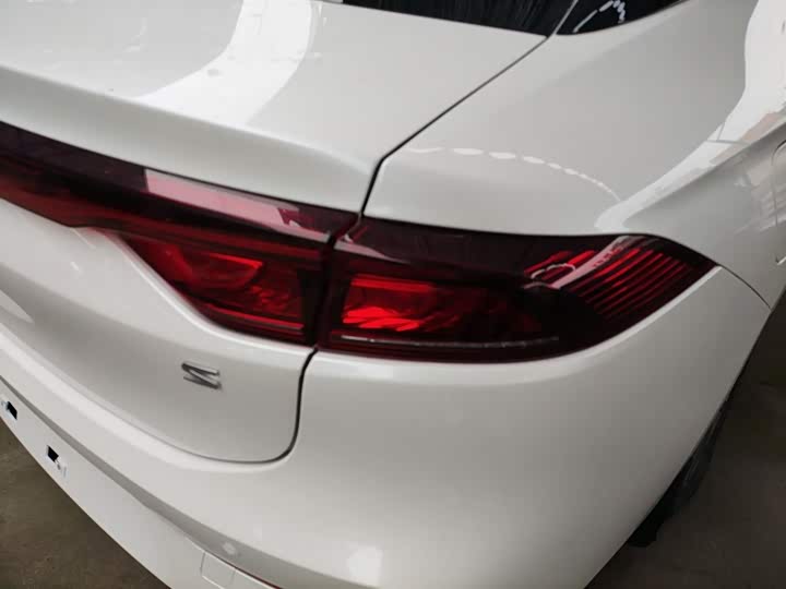 Фото 8 - GAC Aion S