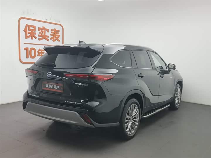 Фото 2 - Toyota Highlander