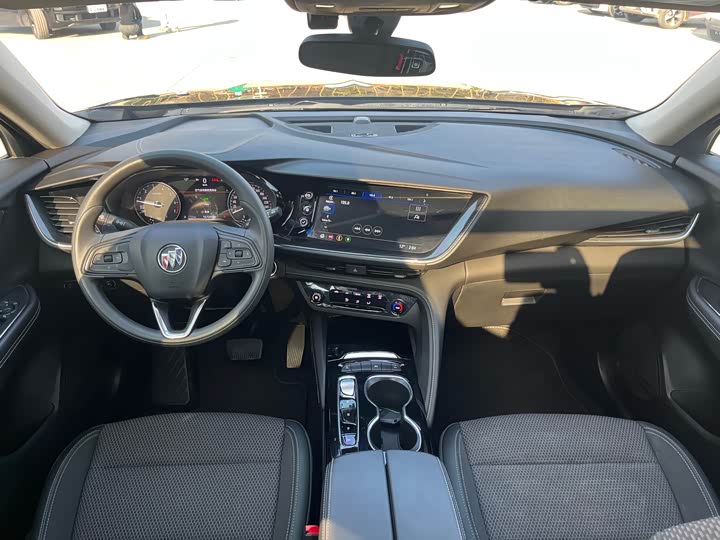 Фото 8 - Buick Envision Plus