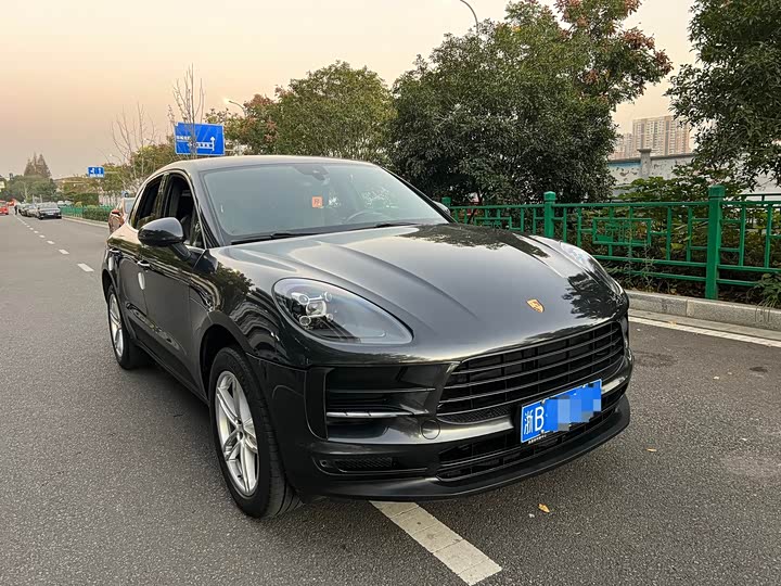 Фото 3 - Porsche Macan