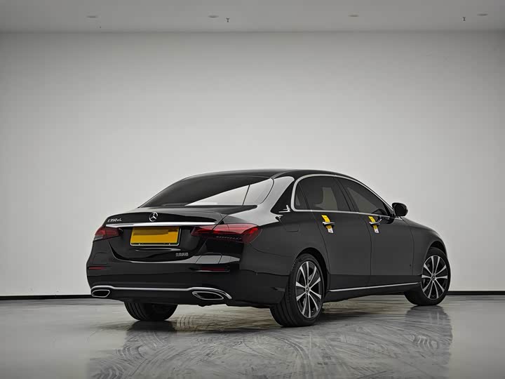 Фото 4 - Mercedes-Benz E-Class Hybrid