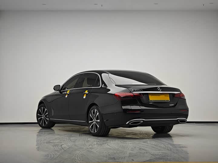 Фото 6 - Mercedes-Benz E-Class Hybrid