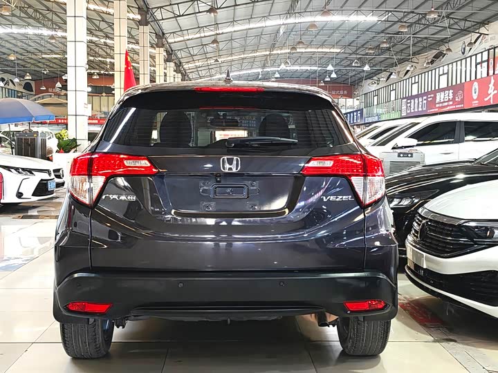 Фото 5 - Honda Vezel