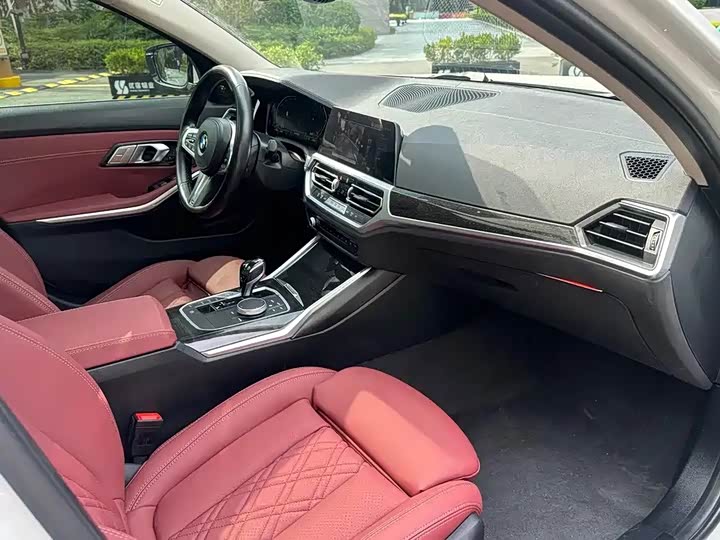 Фото 9 - BMW 3 Series