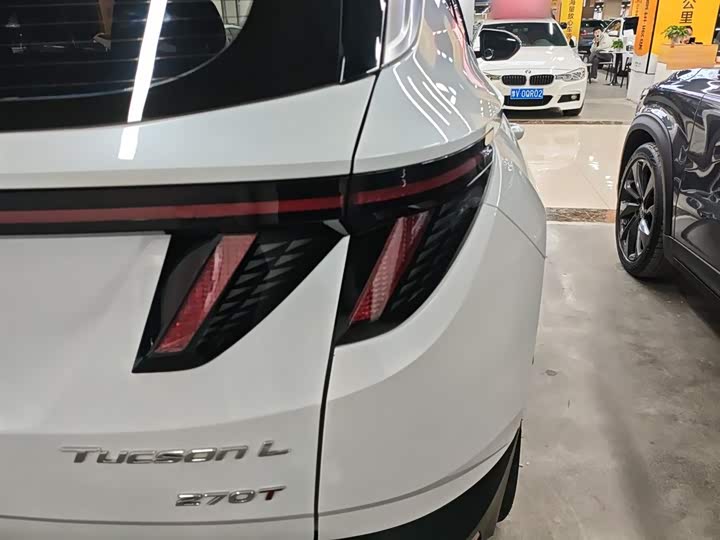 Фото 8 - Hyundai Tucson L