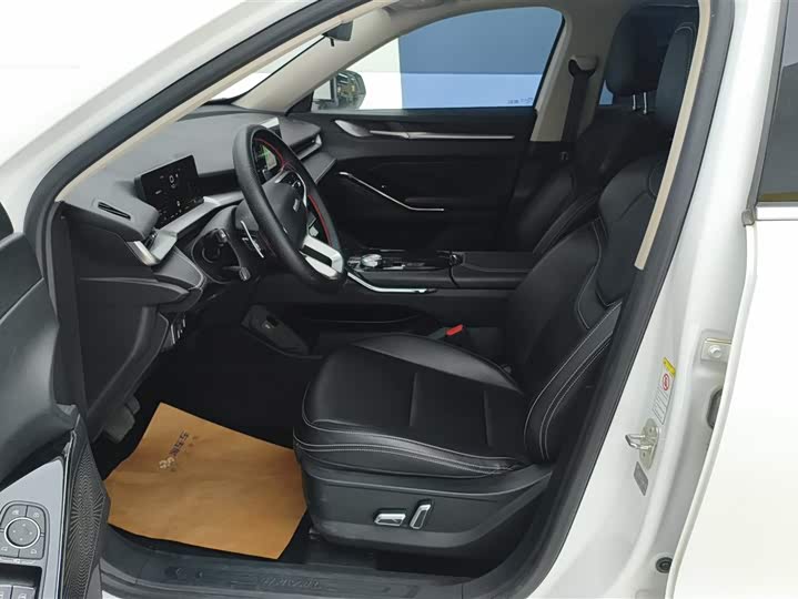 Фото 8 - Haval H6