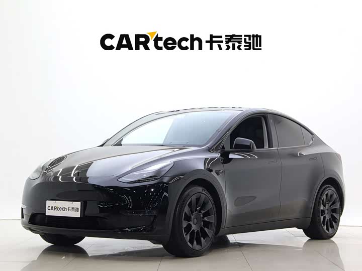 Фото 1 - Tesla Model Y