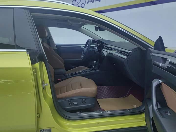 Фото 8 - Volkswagen CC