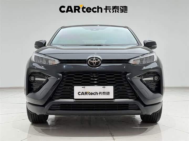 Фото 3 - Toyota Wildlander