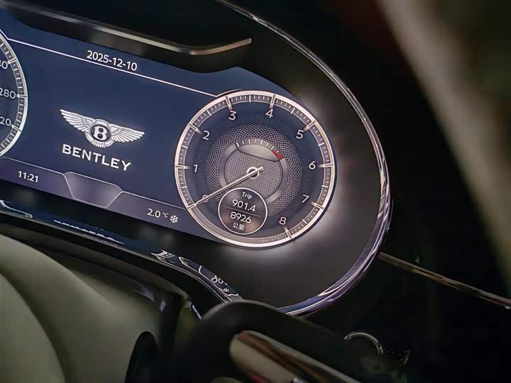 Фото 5 - Bentley Continental GT