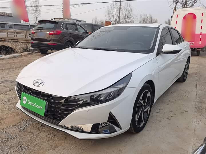 Фото 2 - Hyundai Elantra N line