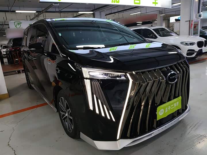 Фото 4 - GAC Trumpchi M8