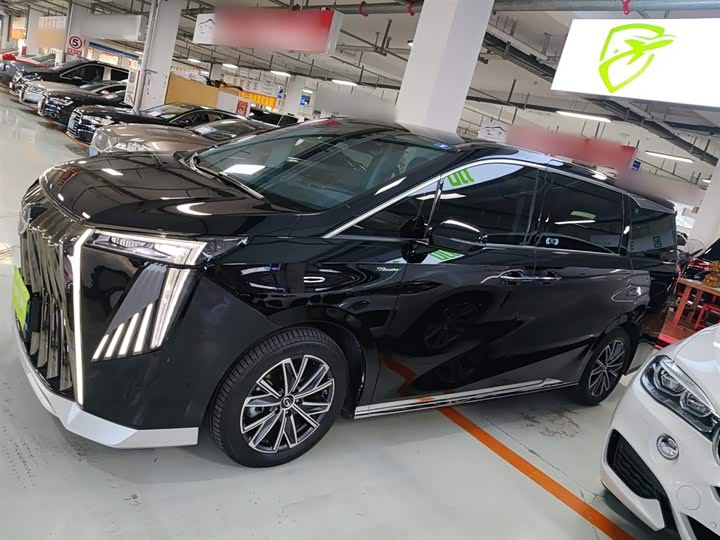 Фото 5 - GAC Trumpchi M8