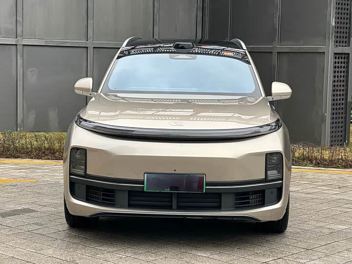 Фото 2 - LiXiang L9