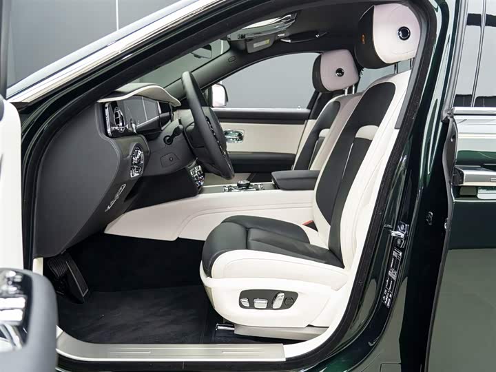 Фото 9 - Rolls-Royce Ghost