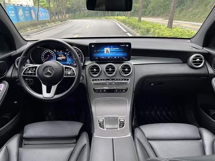 Фото 9 - Mercedes-Benz GLC-Class Coupe