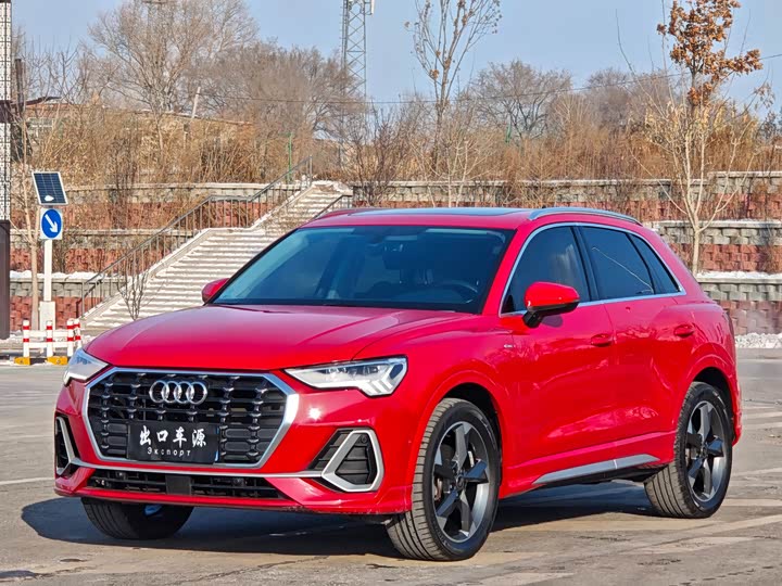 Фото 2 - Audi Q3