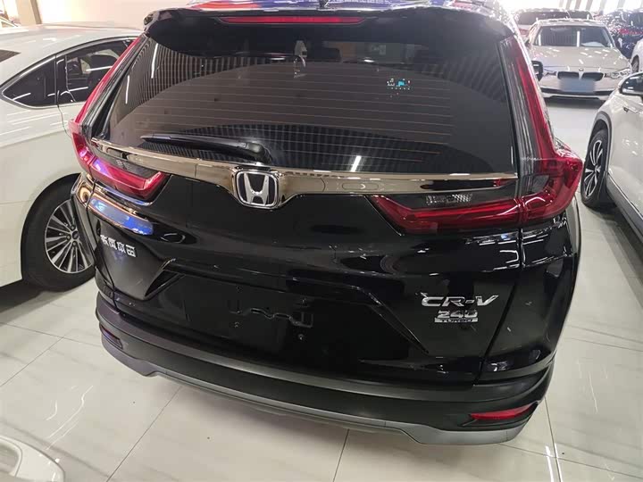 Фото 6 - Honda CR-V