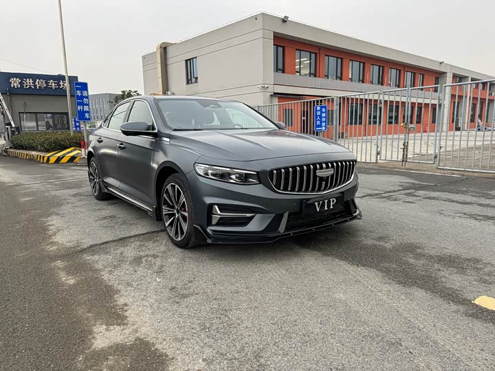 Фото 3 - Geely Preface