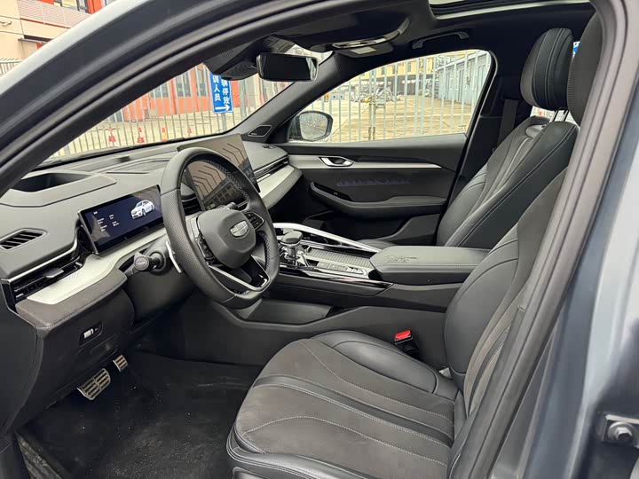 Фото 5 - Geely Preface