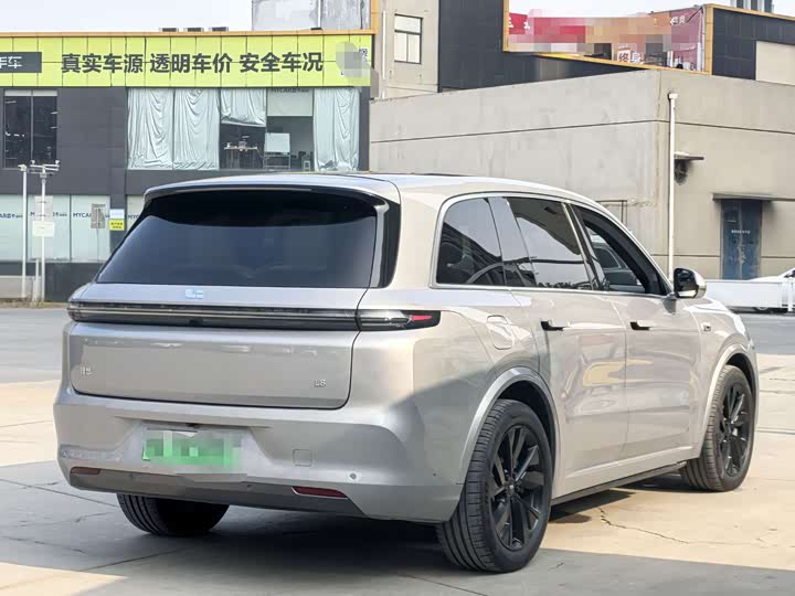 Фото 9 - LiXiang L8