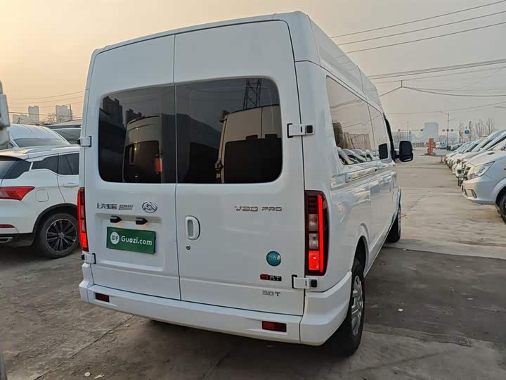 Фото 6 - Maxus V80