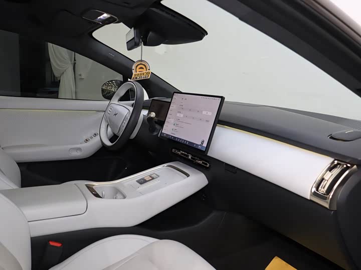 Фото 7 - XPeng F57