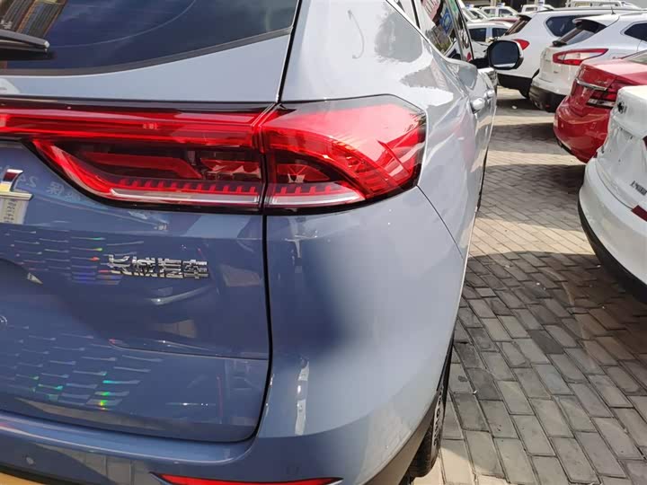 Фото 8 - Haval H6