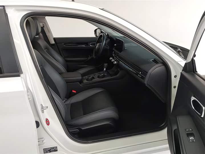 Фото 8 - Honda Civic