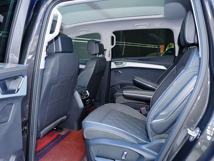 Фото 9 - Volkswagen Talagon