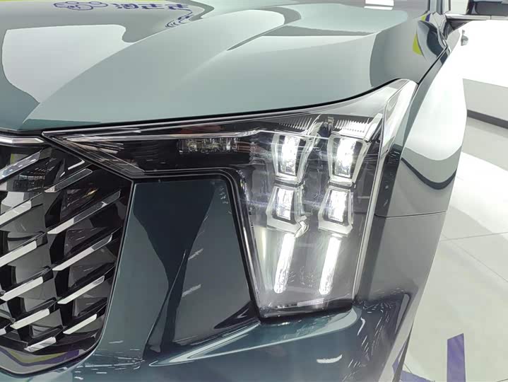 Фото 5 - GAC Trumpchi GS8
