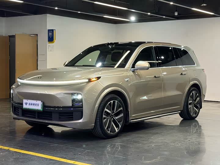 Фото 1 - LiXiang L9