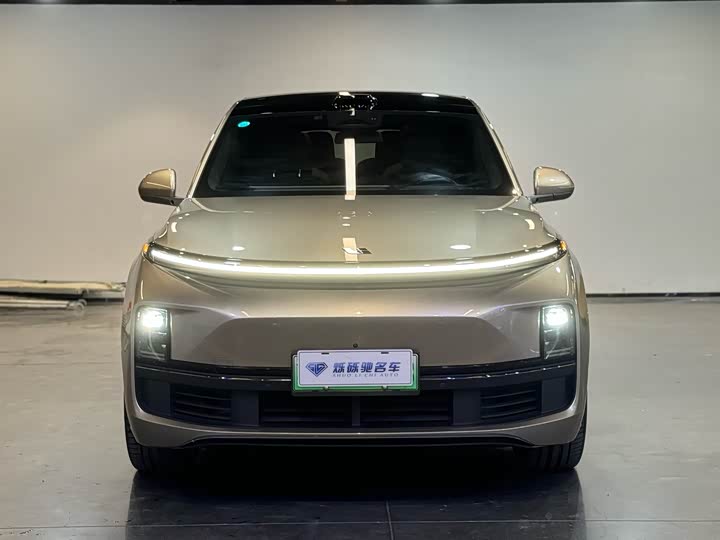 Фото 2 - LiXiang L9